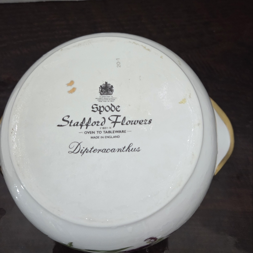 Spode Stafford Floral Porcelain Round Bowl with Lid - Picture 7 of 14